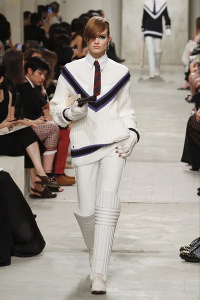 Look 6